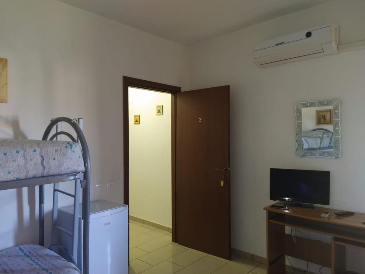 Bed And Breakfast Oasi 雷焦卡拉布里亚 外观 照片