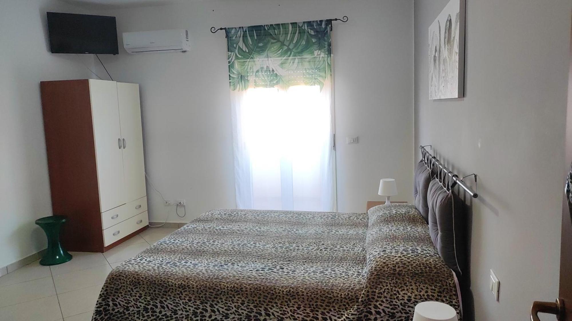 Bed And Breakfast Oasi 雷焦卡拉布里亚 客房 照片